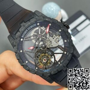 BBR Factory Fake Watch Roger Dubuis Excalibur DBEX0577: A Carbon Fiber Masterpiece with Black Strap