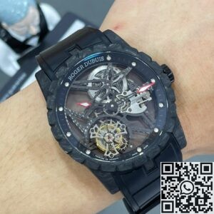 BBR Factory Fake Watch Roger Dubuis Excalibur DBEX0577: A Carbon Fiber Masterpiece with Black Strap