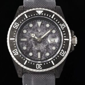 DIW Custom Relica Rolex Sea-Dweller Black Carbon Fiber Case – A Masterpiece of Innovation and Craftsmanship