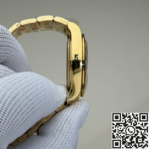 Clean Factory New Gold Replica Watch Rolex Daytona M126508-0003: A Masterpiece of Luxury and Precision