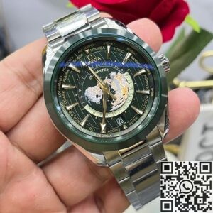 VS Factory Fake Omega Seamaster 220.30.43.22.10.001 Dark Green Dial vs. Universal Time /8903 Dark Green