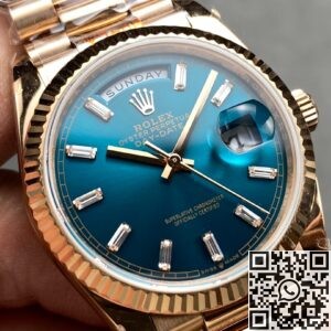Q Factory Replica Rolex Day-Date M128235-0085: 36mm Peacock Green Dial – A Masterpiece of Luxury