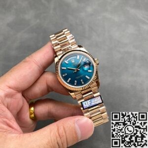 Q Factory Replica Rolex Day-Date M128235-0085: 36mm Peacock Green Dial – A Masterpiece of Luxury