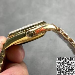 Q Factory Replica Watch Rolex Day-Date M118238 36mm Champagne Gold Dial: Pure Classic Elegance