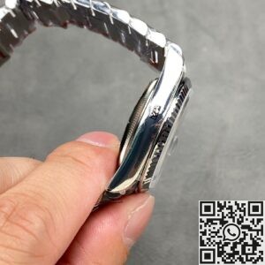 A Closer Look at the Q Factory Replica Rolex Day-Date Watch M128239-0023 Diamond Scale 36mm