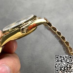 A Blend of Luxury and Innovation: Q Factory Replica Watch Rolex Day Date M128238 - 0069 Smoked Green Dial 36mm