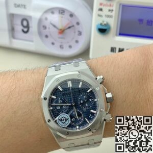 APS Factory Fake Watch Audemars Piguet 26240ST Blue Dial – A Timeless Classic Recreated