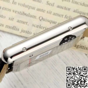 AF Factory Replica Watch Cartier Tank Must WSTA0040 Cowhide Strap: A Timeless Tribute to Peace and Elegance