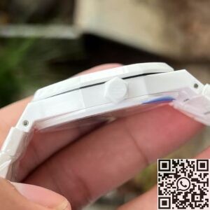 APS Factory Audemars Piguet Royal Oak 15500 White Ceramic – Icy Elegance in a Timeless Design