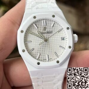 APS Factory Audemars Piguet Royal Oak 15500 White Ceramic – Icy Elegance in a Timeless Design