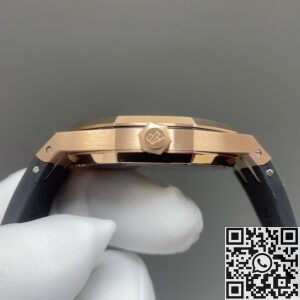 ZF Factory Imitation Watch Audemars Piguet 15400OR Dark Blue Dial – Timeless Elegance in Rose Gold