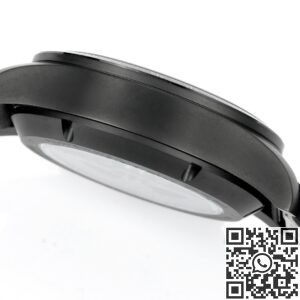 TW Factory IWC Pilot Replica Watch IW388306 Porcelain Titanium Metal