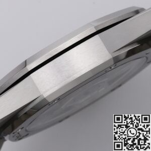 ZF Factory Audemars Piguet Copy Royal Oak 16204ST.OO.1240ST.01: A Timeless Blend of Elegance and Precision