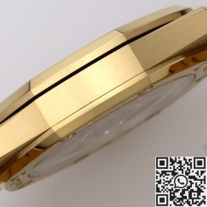 ZF Factory Replicas Audemars Piguet Royal Oak 16204BA.OO.1240BA.01 Gold Watch: A Masterpiece of Luxury and Precision